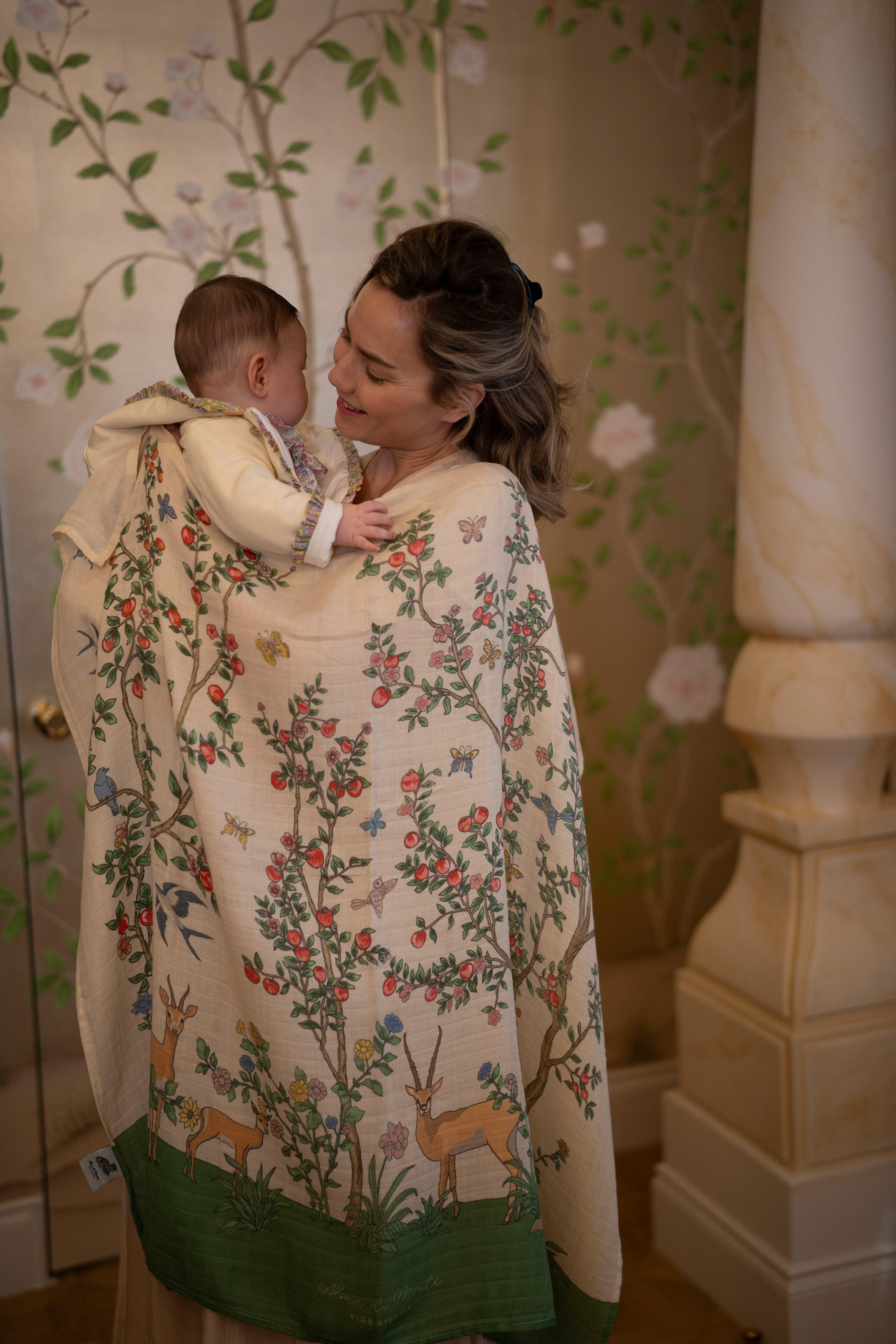 Swaddle "Flora and Fauna"